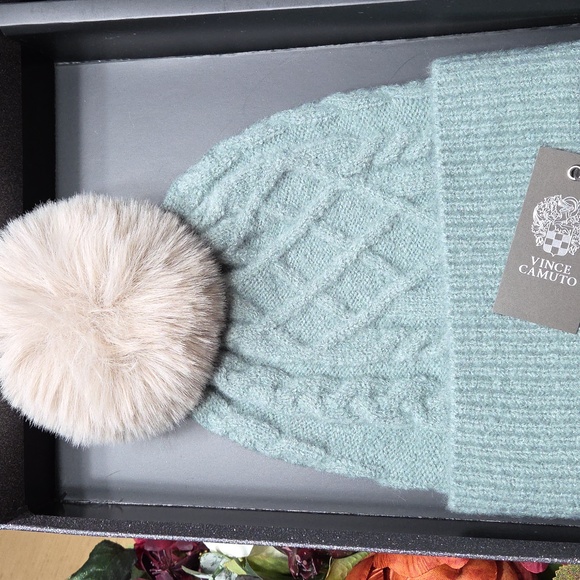 Cozy Winter Hat and Pom-Pom Set - Mint Green w/2 Extra Interchangeable Pom-Poms - Picture 2 of 6